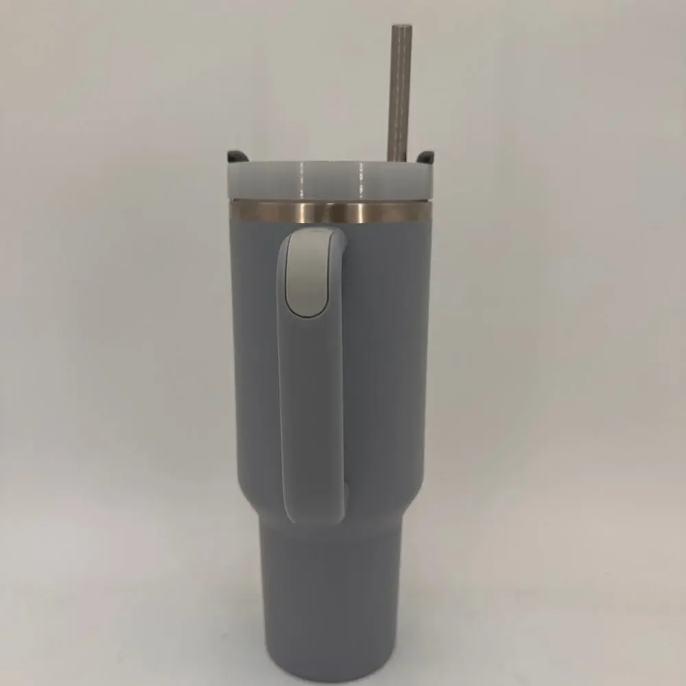 Stanley Blue The Quensher H2.0 The Flowstate 40 oz Tumbler NWOT